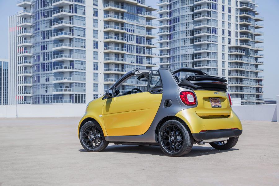  Smart ForTwo Prime Cabrio 2016 года  (NA) (фото 2 из 19)